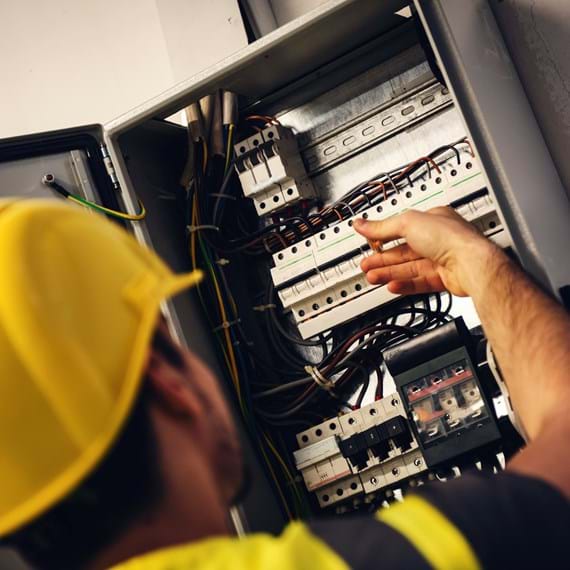 Electrical Desmo 7